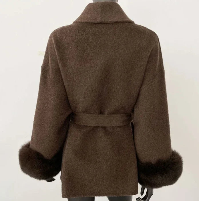 Hot sale high-end warmth comfortable and stylish double-sided straps for women  Not pure wool removable cuffs plush short jacket